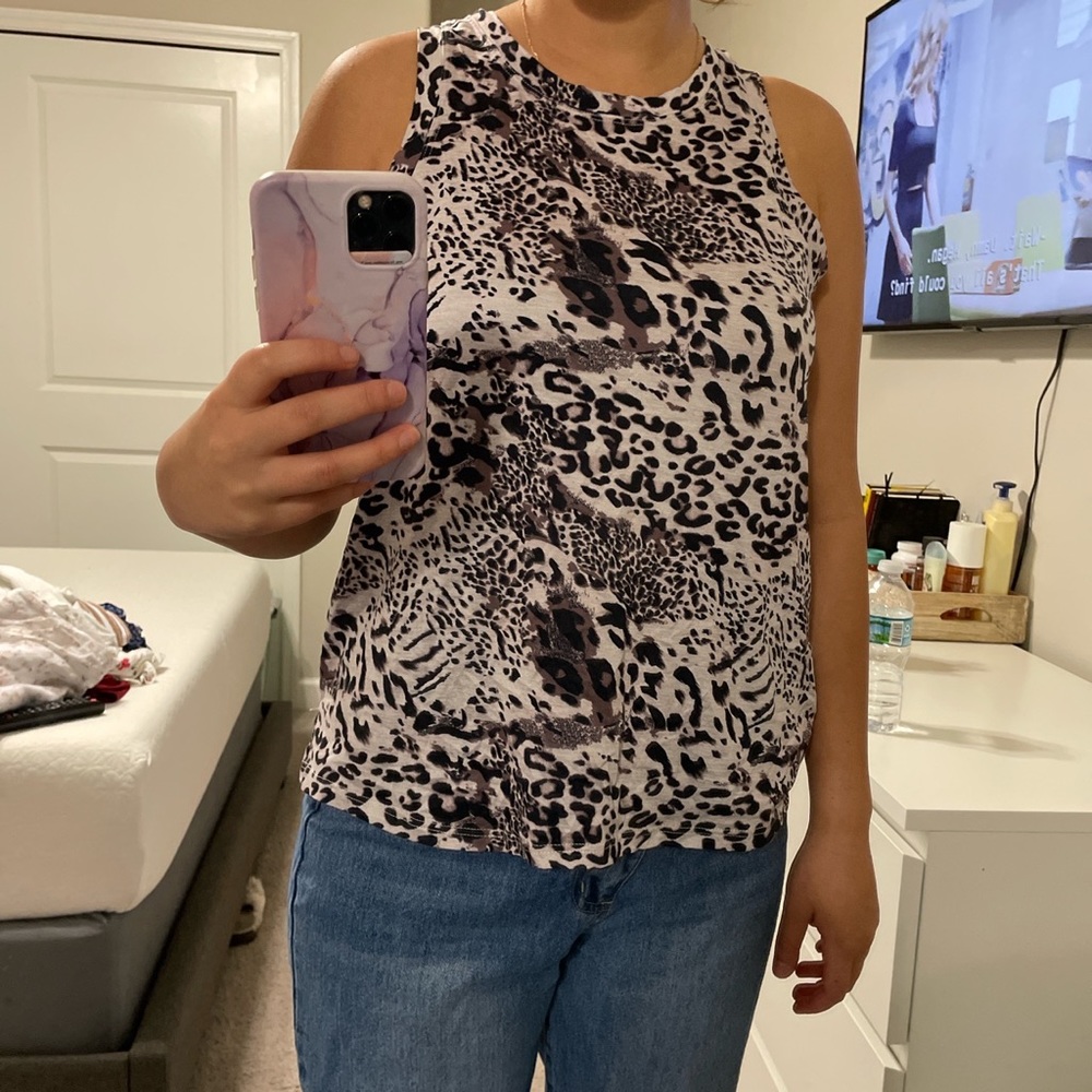 printed workout tank top